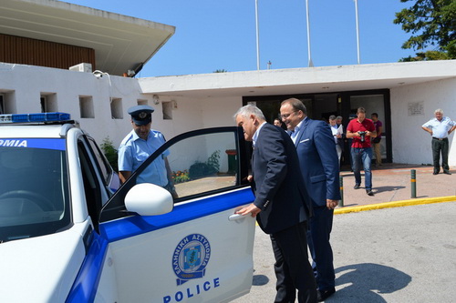 nea peripolika 09