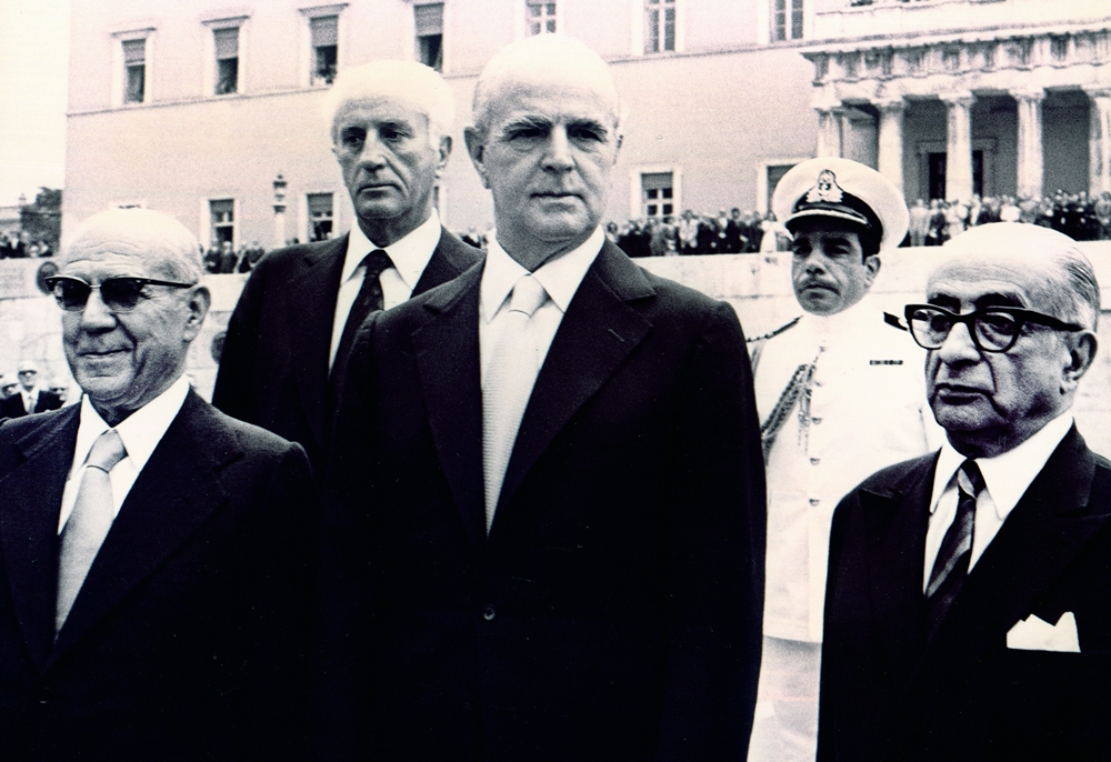 ekthesi sarrikosta005