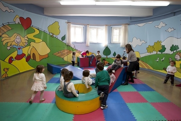 &Mu;έ&chi;&rho;&iota; &tau;&iota;&sigmaf; 8 &Iota;&omicron;&upsilon;&nu;ί&omicron;&upsilon; &pi;&alpha;&rho;&alpha;&tau;&epsilon;ί&nu;&epsilon;&tau;&alpha;&iota; &eta; &pi;&rho;&omicron;&theta;&epsilon;&sigma;&mu;ί&alpha; &epsilon;&gamma;&gamma;&rho;&alpha;&phi;ή&sigmaf; &beta;&rho;&epsilon;&phi;ώ&nu; &kappa;&alpha;&iota; &nu;&eta;&pi;ί&omega;&nu; &sigma;&tau;&omicron;&upsilon;&sigmaf; &Delta;&eta;&mu;&omicron;&tau;&iota;&kappa;&omicron;ύ&sigmaf; &Pi;&alpha;&iota;&delta;&iota;&kappa;&omicron;ύ&sigmaf; &Sigma;&tau;&alpha;&theta;&mu;&omicron;ύ&sigmaf; &gamma;&iota;&alpha; &tau;&omicron; &sigma;&chi;&omicron;&lambda;&iota;&kappa;ό έ&tau;&omicron;&sigmaf; 2018 - 2019