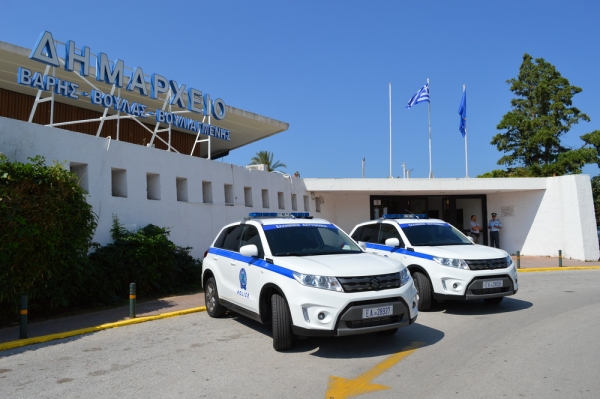 &Pi;&alpha;&rho;&alpha;&delta;ό&theta;&eta;&kappa;&alpha;&nu; &alpha;&pi;ό &tau;&omicron; &Delta;ή&mu;&omicron; &delta;ύ&omicron; &nu;έ&alpha; &pi;&epsilon;&rho;&iota;&pi;&omicron;&lambda;&iota;&kappa;ά 4x4 &gamma;&iota;&alpha; &alpha;&pi;&omicron;&kappa;&lambda;&epsilon;&iota;&sigma;&tau;&iota;&kappa;ή &chi;&rho;ή&sigma;&eta; &alpha;&pi;ό &tau;&omicron; &Alpha;.&Tau;. &Beta;ά&rho;&eta;&sigmaf; &Beta;&omicron;ύ&lambda;&alpha;&sigmaf; &Beta;&omicron;&upsilon;&lambda;&iota;&alpha;&gamma;&mu;έ&nu;&eta;&sigmaf;