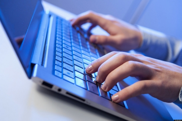 &Delta;&iota;&alpha;&delta;&iota;&kappa;&tau;&upsilon;&alpha;&kappa;ή &pi;&rho;ό&sigma;&beta;&alpha;&sigma;&eta; &sigma;&epsilon; &pi;&lambda;ή&theta;&omicron;&sigmaf; &upsilon;&pi;&eta;&rho;&epsilon;&sigma;&iota;ώ&nu; &delta;&iota;&alpha;&theta;έ&tau;&epsilon;&iota; &omicron; &Delta;ή&mu;&omicron;&sigmaf; &Beta;ά&rho;&eta;&sigmaf; &Beta;&omicron;ύ&lambda;&alpha;&sigmaf; &Beta;&omicron;&upsilon;&lambda;&iota;&alpha;&gamma;&mu;έ&nu;&eta;&sigmaf;