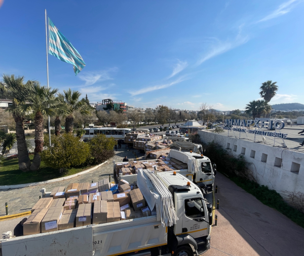 Αναχώρησε η πρώτη αποστολή ανθρωπιστικής βοήθειας του Δήμου Βάρης Βούλας Βουλιαγμένης προς τους σεισμόπληκτους της Τουρκίας
