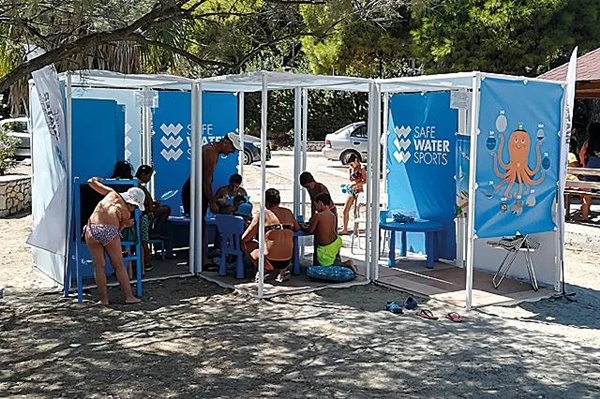 &Epsilon;&kappa;&delta;ή&lambda;&omega;&sigma;&eta; &gamma;&iota;&alpha; &tau;&eta;&nu; &alpha;&sigma;&phi;ά&lambda;&epsilon;&iota;&alpha; &sigma;&tau;&eta; &theta;ά&lambda;&alpha;&sigma;&sigma;&alpha; &sigma;&tau;&omicron; &Delta;&eta;&mu;&omicron;&tau;&iota;&kappa;ό &Theta;έ&alpha;&tau;&rho;&omicron; &laquo;&Sigma;&omicron;&phi;ί&alpha; &Beta;έ&mu;&pi;&omicron;&raquo;